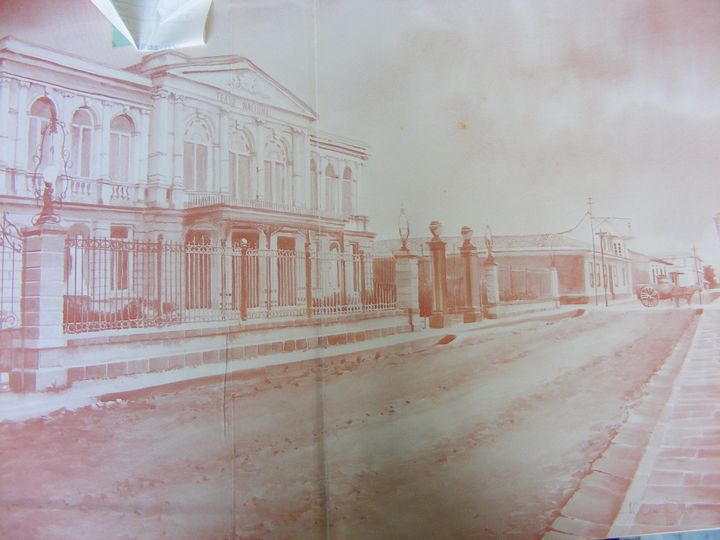 biblioteca 080 copy.jpg